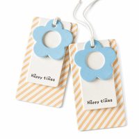 Ensemble d'étiquettes cadeaux prêtes à être expédiées, en forme de fleur, rayées, avec cordon en coton pour les cadeaux de fête, vente en gros en stock