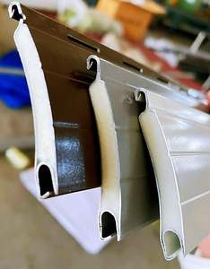 Puerta enrollable de acero aislado de servicio pesado <span class=keywords><strong>para</strong></span> seguridad de almacén y garaje, con listón de aluminio y motor opcionales - Product Image 3