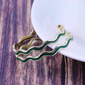 Orecchini a Cerchio Verdi Trendy Placcati Oro in Lega di Zinco, Gioielli da Donna alla Moda, Orecchini Pendenti Statement - Product Image 4