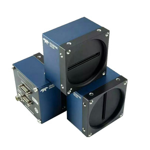 Cámara de Escaneo Lineal Teledyne Dalsa LA-GC-02K05B-00-R, 4096 Píxeles, Interfaz Chopper, Uso Industrial - Product Image 1