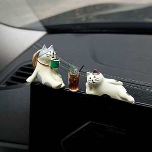 <b>Car</b> Cat <b>Ornaments</b> Resin Mini Interior Decor For Dashboard Display Screen Decoration - Product Image 1
