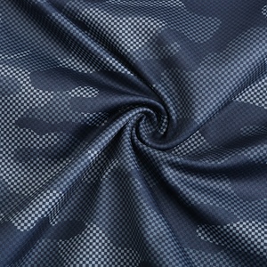 Biểu Tượng Tùy Chỉnh In Kỹ Thuật Số <span class=keywords><strong>Polyester</strong></span> <span class=keywords><strong>Spandex</strong></span> Lưới Vải Camo Upf 50 Laser Cắt Lỗ Cộng Với Kích Thước Chống Vi Khuẩ<span class=keywords><strong>n</strong></span> Nhanh Chóng Khô Cổ - Product Image 5
