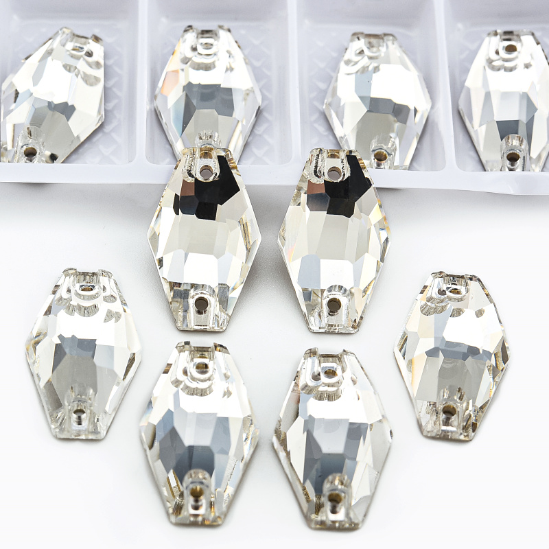 T001	Cristal