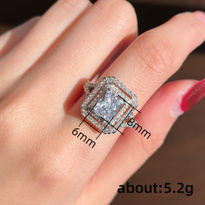 Anello Vintage a Fascia Chiusa per Donne, Regalo di Fidanzamento Classico, Design Elegante con Incastonature, Gioiello Quotidiano in Rame alla Moda - Product Image 5