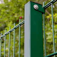 Valla de Malla Soldada de 3m de Altura 868 con Postes de 60x60mm para Máxima Seguridad