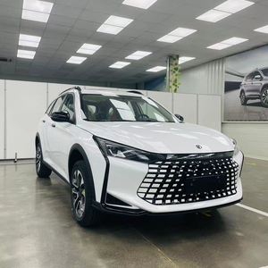 Alta velocidad 1.5L 5 asientos Dongfeng <span class=keywords><strong>GS</strong></span> Mach SUV coche en precio promocional - Product Image 1