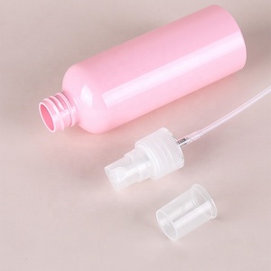 2024 nueva llegada lista para enviar vacía en Stock 100mL botella de spray de PET de hombro redondo botellas de rociador pequeñas de tóner rosa - Product Image 4
