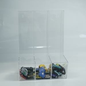 Caja de Exhibición Acrílica Transparente Preensamblada, Ecológica y Dividida en 3 Secciones, para Juguetes y Modelos, para Exhibición en el Hogar - Product Image 1