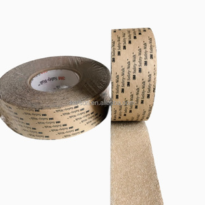 3M 620 di sicurezza a piedi <span class=keywords><strong>antiscivolo</strong></span> <span class=keywords><strong>adesivo</strong></span> nero acrilico <span class=keywords><strong>nastro</strong></span> tagliato-<span class=keywords><strong>adesivo</strong></span> di sicurezza <span class=keywords><strong>antiscivolo</strong></span> per prevenire scivolamenti e cadute - Product Image 6