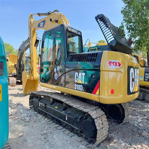 Excavatrice compacte d'occasion 18 tonnes en bon état, modèle 318 318C, marque Cat Caterpillar - Product Image 3