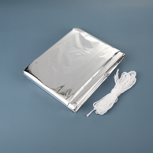 Tente d'urgence extérieure en aluminium réfléchissant, abri de survie imperméable, équipement de sauvetage et de premiers secours - Product Image 1