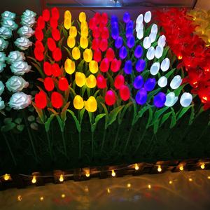 Lampes LED d'extérieur en forme <span class=keywords><strong>de</strong></span> tulipes artificielles, 70 cm, avec piquet <span class=keywords><strong>de</strong></span> jardin, <span class=keywords><strong>fleurs</strong></span> <span class=keywords><strong>de</strong></span> tulipes avec indice d'étanchéité IP65 pour les ceintures vertes/parcs/lieux touristiques - Product Image 5
