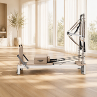 Tour de Pilates Réformateur 2-en-1 Ajustable avec Demi-Trapeces et Barre de Poussée, Cadre en Aluminium pour Entraînement Complet du Corps à Domicile