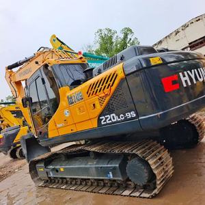 Excavadora de cadenas Hyundai 220LC-9S de 22 toneladas con cucharón de excavación, equipo de construcción de alta calidad y pocas horas de trabajo, en venta. - Product Image 2