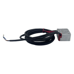 Sensor Fotoeléctrico de Punto Blanco KEYENCE LR-W70, Tipo Through-beam, Detección de Puntos Pequeños de 30-70 mm, IP67 Impermeable, 500 ms, NPN/PNP - Product Image 3