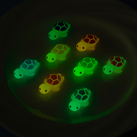 Figurines de tortues marines miniatures en résine phosphorescente en gros, ornements d'aquarium en résine assortis pour la décoration de micro-paysages de aquarium