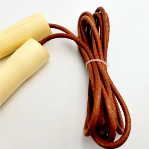 <span class=keywords><strong>Corde</strong></span> de vitesse en cuir véritable réglable, poignée en bois pivotante, parfait <span class=keywords><strong>pour</strong></span> l'entraînement physique de Cardio - Product Image 5