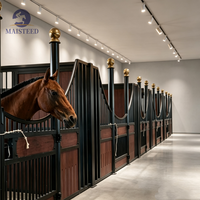 Box à chevaux portable de luxe de style européen, écuries d'hébergement pour chevaux aux États-Unis, structure en acier, box à chevaux portable professionnel et pratique
