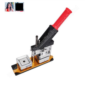 Máquina de fabricación de insignias de botón de imán de nevera máquina de botón para imán de nevera máquina de imán de nevera eléctrica 63 63 mm - Product Image 5