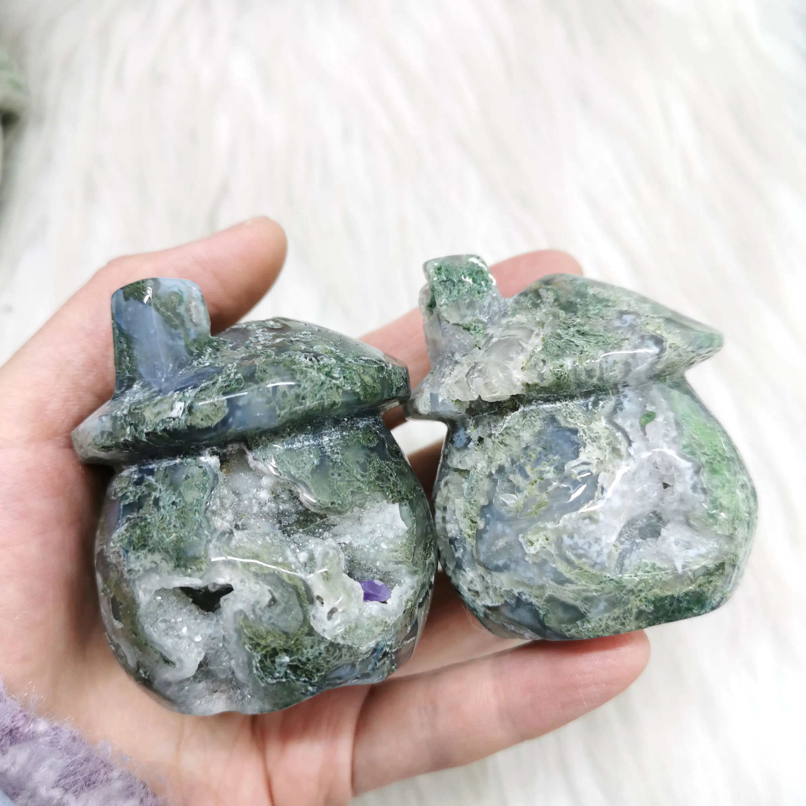 Hot Sale Hand Crafts Natural Stone Moss Agate Crystal House