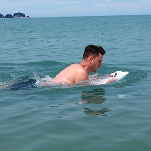 2025 YIDE Top qualité adulte électrique Jet Ski électrique planche de surf hors-bord jouet bateau eau <span class=keywords><strong>Scooter</strong></span> enfants bateau à moteur unique - Product Image 5