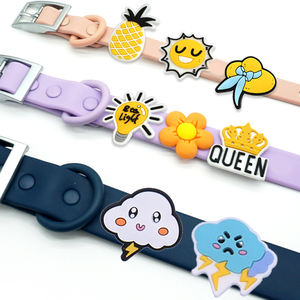 Suministro de fábrica DIY <span class=keywords><strong>PVC</strong></span> suave juego de arnés para perros correa ajustable para perros <span class=keywords><strong>Collar</strong></span> para mascotas con dijes para caminar correr senderismo Camping - Product Image 4