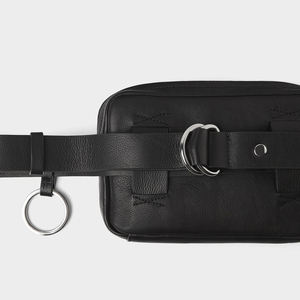 Riñonera de cuero liso negra cuadrada a la moda personalizada para hombre, riñonera, riñonera para hombre - Product Image 4