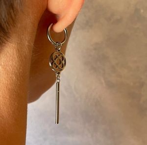 316L Acero Quirúrgico Hipoalergénico Flor Colgante <span class=keywords><strong>Aro</strong></span> <span class=keywords><strong>Barcelona</strong></span> Símbolo Pendientes Panot <span class=keywords><strong>Barcelona</strong></span> Panot Pendientes - Product Image 2