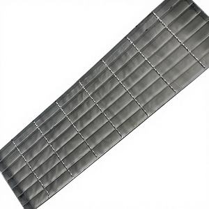 Grille de sol industrielle en acier au carbone, antidérapante, dentelée, résistante au feu, pour passerelles et plateformes, galvanisée à chaud - Product Image 1