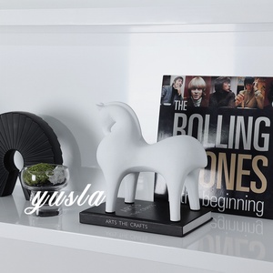 Modernos y Sencillos Adornos del Año del Caballo para Mueble de TV y Aparador, Decoración para Sala de Estar, Entrada, Habitación Infantil y Hogar - Product Image 2
