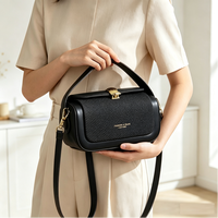 Sac carré en cuir PU de luxe léger pour femme, sac à main polyvalent à porter à l'épaule ou en bandoulière, idéal pour le quotidien, les soirées et les voyages