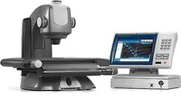 Machine de mesure vidéo de laboratoire entièrement automatique, peut mesurer avec précision des points, des lignes, des cercles et d'autres éléments,