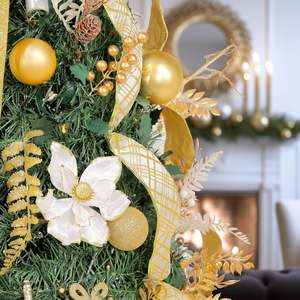 Árbol <span class=keywords><strong>de</strong></span> <span class=keywords><strong>Navidad</strong></span> <span class=keywords><strong>de</strong></span> PVC Pre-ensamblado <span class=keywords><strong>de</strong></span> 6 Pies con Luces, Decorado con Adornos Dorados, <span class=keywords><strong>Cintas</strong></span> y 150 Luces LED Blanco Cálido - Product Image 6