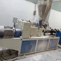 Extrudeuse à double vis conique 51-65-80-90, équipement de moulage par extrusion de profilés spéciaux en PVC pour tuyaux de drainage