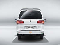 Dongfeng Nouveau Mini-Van/Bus Turbo Haute Puissance à Transmission Manuelle avec Volant à Gauche et Intérieur Sombre 7 Places en Promotion