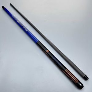 Queue de billard Little Monster en fibre de carbone avec poignée en caoutchouc, embout de 13 mm, queue divisée en 2 parties - Product Image 3