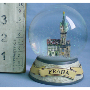 Globe d'eau en verre personnalisé Résine 3D <span class=keywords><strong>Prague</strong></span> Boule à neige Souvenirs Cadeaux - Product Image 4