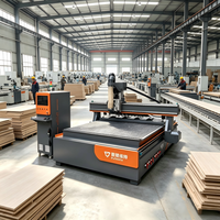 Routeur CNC ATC robuste à base lourde et taille personnalisable pour l'usinage du bois, adapté à l'aluminium épais et aux panneaux composites pour usage industriel