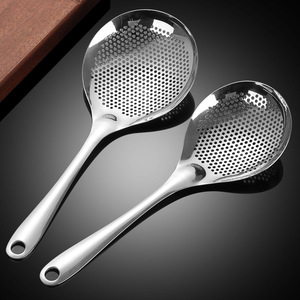 Ensemble de passoires en acier inoxydable 304, multifonctionnelles pour la cuisine, pour nouilles, boulettes, soupes, fritures, avec crochet antidérapant - Product Image 3