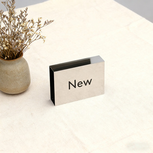 Marqueur d'affichage au détail de finition de miroir de signe de nouveauté d'acier inoxydable pour le merchandising de vêtements et de boutique - Product Image 3