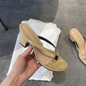 Women's High-heeled Sandals French Retro Women's <b>Shoes</b> Clip-toe Fashion New Thick-heeled Sandals Trendy Fashion Simple Design - Product Image 3