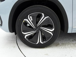 Geely Xingyue L 2022 1.5T Thor Hi F Hybrid Super Xun, SUV Compacto Usado, Eficiente en Consumo de Combustible, Confiable y Asequible - Product Image 4