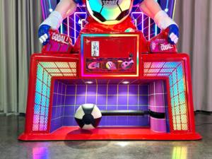 Máquina de Juego Electrónica de Fútbol y Soccer Ultimate Big Punch Kicker, Operada con Monedas, para Adultos, para Interiores - Product Image 6