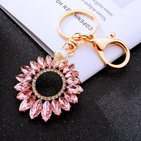 Porte-clés Tournesol Scintillant en Cristal : Anneau de Clés Fleur Orné de Strass avec Accent de Perle