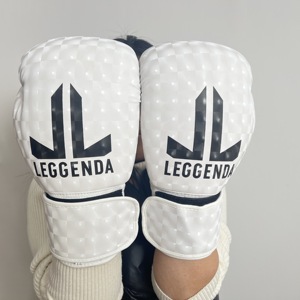 <span class=keywords><strong>Guantoni</strong></span> da <span class=keywords><strong>Boxe</strong></span> in Pelle PU di Alta Qualità con Logo Personalizzato Motivo Occhio di Gatto Bianco 4oz 6oz 8oz 10oz 12oz 14oz - Product Image 6