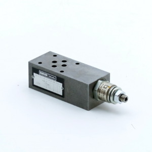 Raccord réducteur modulaire hydraulique ZDR-P01-1-S0-D1 NG06 pour ligne P - Product Image 4