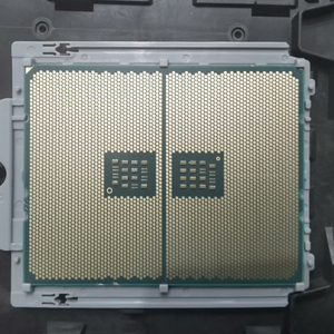Procesador de Servidor para 7B13, 64 Núcleos, 128 Subprocesos, 2.25GHz, 65nm, Socket SP5, Nuevo, Consumo de Energía de 280W - Product Image 2