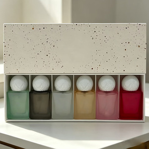 Coffret Cadeau ZUOYE Luxe Eau de Parfum en Vaporisateur avec Savons Verts, Bruns et Noirs dans une Boîte Élégante pour Cadeau Parfum Boisé Masculin - Product Image 5