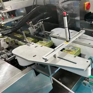 स्वचालित कार्टनिंग मशीन फेशियल टिशू पेपर बॉक्स पैकिंग मशीन हॉट मेल्ट ग्लू पैकिंग मशीन