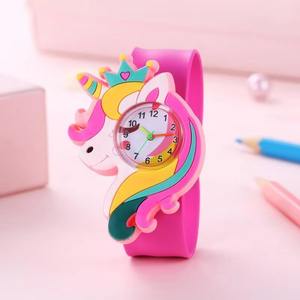 Montre pour enfants à quartz, boîtier en alliage, bracelet en silicone, cadran à aiguilles, design licorne avec couronne, unisexe, dernière mode - Product Image 5